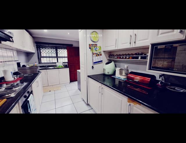 4 BEDROOM HOUSE FOR SALE IN NORTHDALE